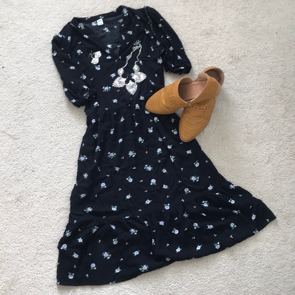 Small Old Navy Floral Dress